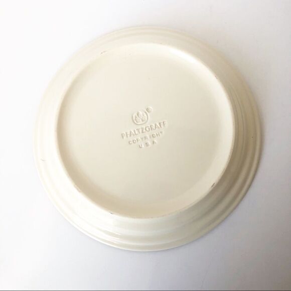 Pfaltzgraff bowl with dome cover - Picture 4 of 5